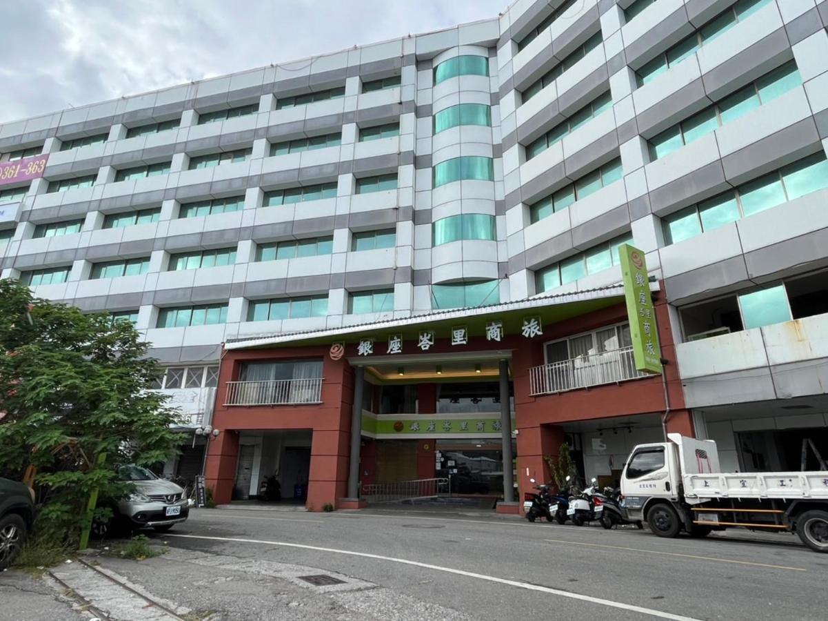 Taitung Bali Suites Hotel Exterior foto