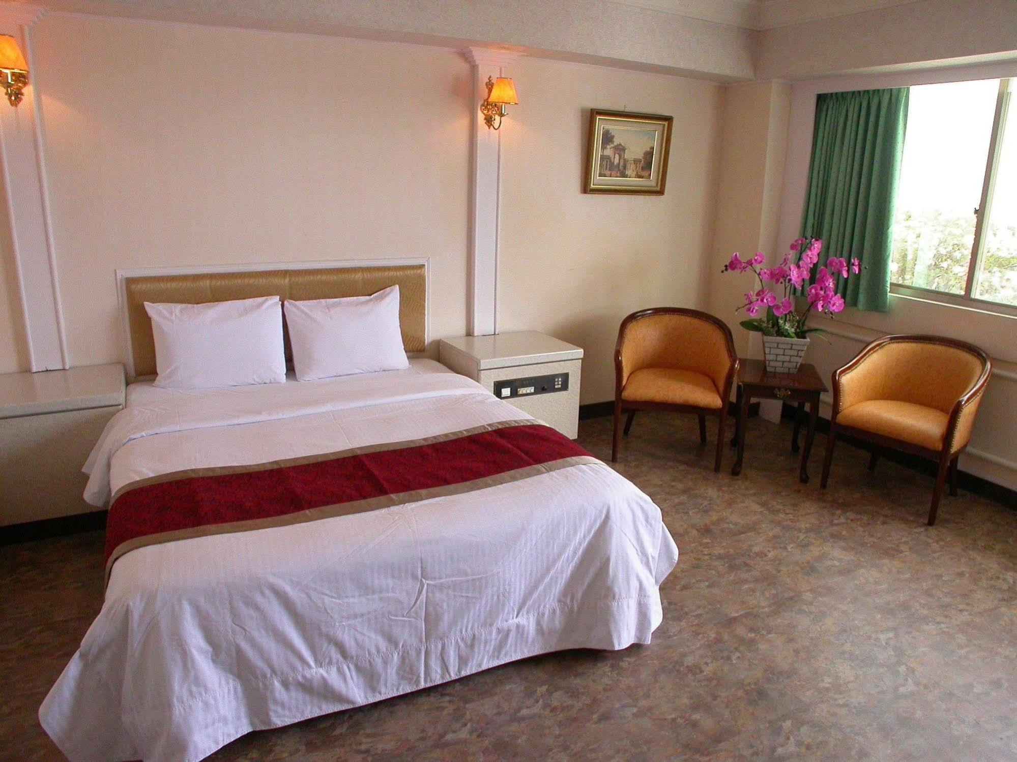 Taitung Bali Suites Hotel Exterior foto